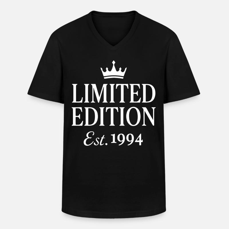 Limited Edition Est. 1994 - Männer-T-Shirt mit V-Ausschnitt - Schwarz