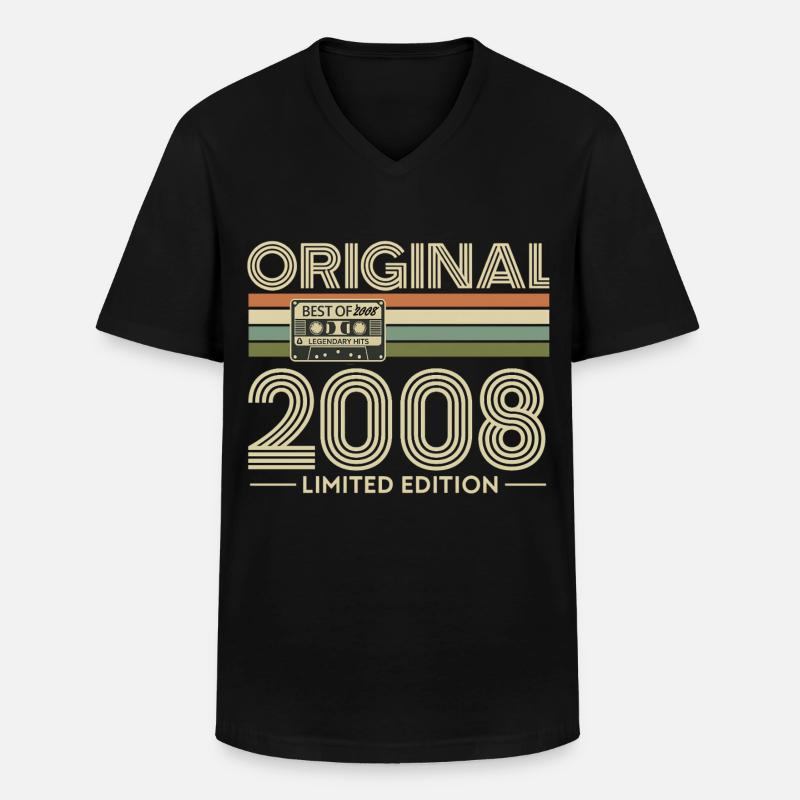 Originale 2008er Vibes Retro-Kassette - Männer-T-Shirt mit V-Ausschnitt - Schwarz