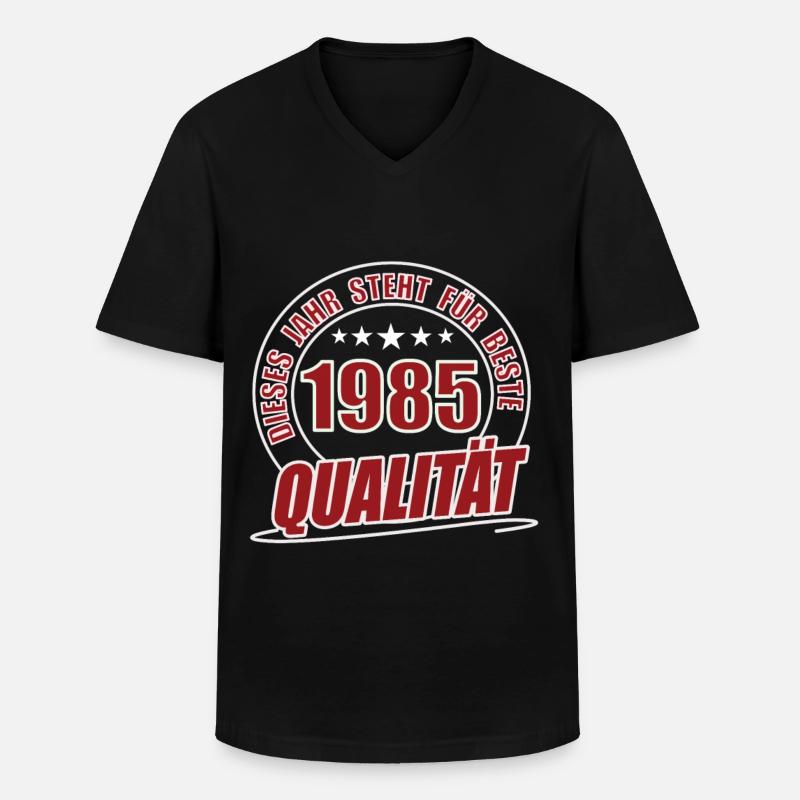 1985 - Männer-T-Shirt mit V-Ausschnitt - Schwarz