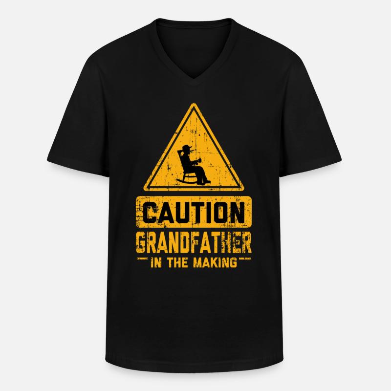 CAUTION Grandfather In The Making - Männer-T-Shirt mit V-Ausschnitt - Schwarz