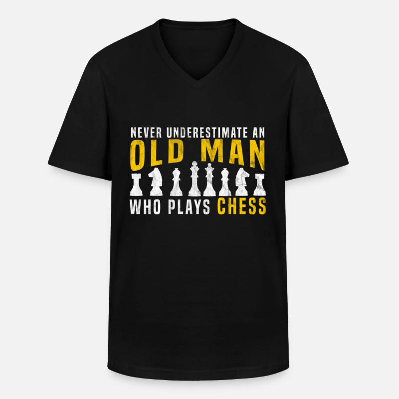 old man playing chess - Men's V-Neck T-Shirt - black