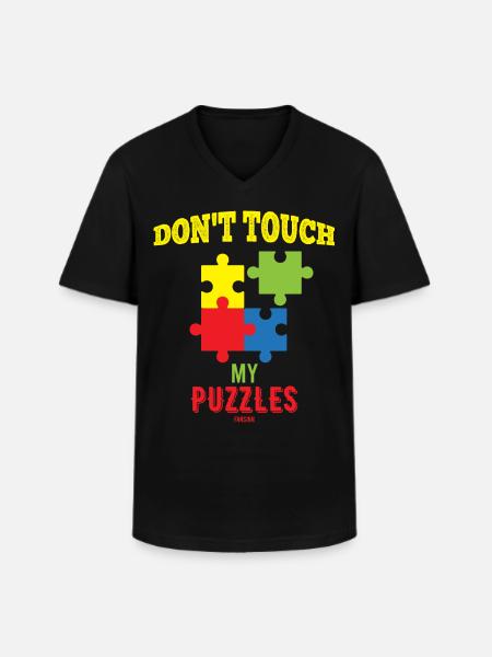 Don´t Touch My Puzzles - Men's V-Neck T-Shirt - black
