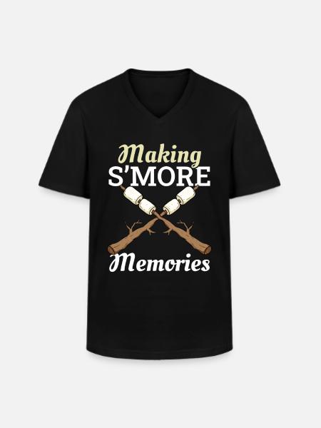 Making S'mores Memories - Men's V-Neck T-Shirt - black
