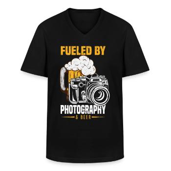 Photographe appareil photo motivé par la photographie & - T-shirt col V Homme - noir - Devant - AI Model Male 178 dark (178cm)