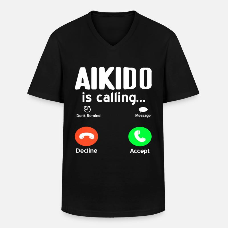 Aikido is calling - Männer-T-Shirt mit V-Ausschnitt - Schwarz