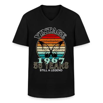Hergestellt 1967, Geboren 1967 Geburtstag - Männer-T-Shirt mit V-Ausschnitt - Schwarz - Vorne - AI Model Male 178 dark (178cm)