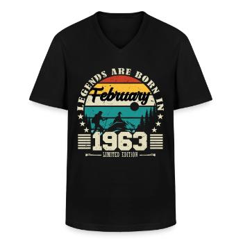 Februar 1963. Geburtstagsgeschenk Februar 1963. - Männer-T-Shirt mit V-Ausschnitt - Schwarz - Vorne - AI Model Male 178 dark (178cm)