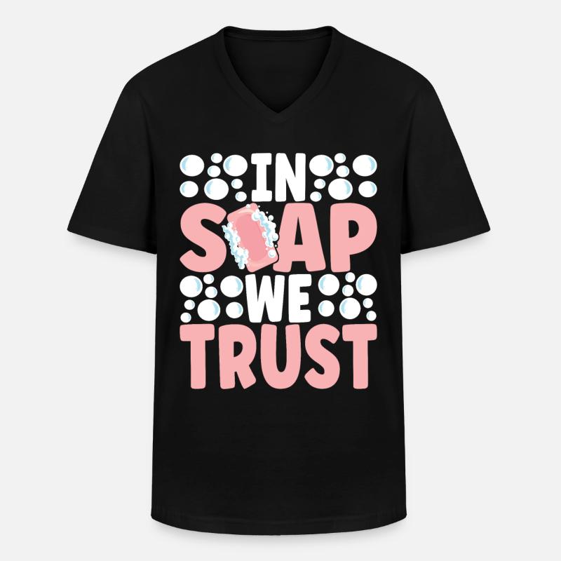 Soap maker soap making - Men's V-Neck T-Shirt - black