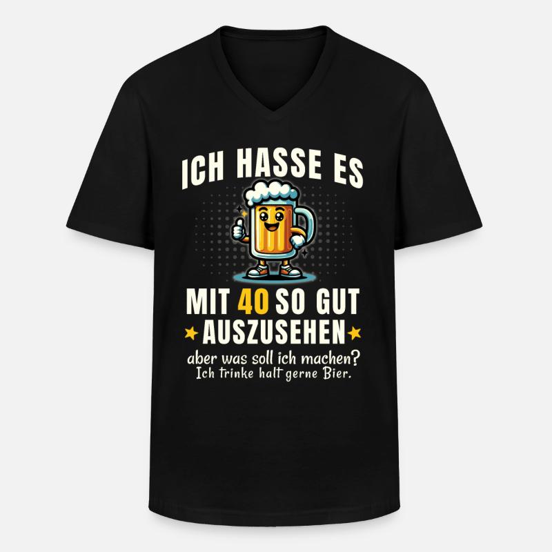 40 & Bier – Witziger Spruch - Männer-T-Shirt mit V-Ausschnitt - Schwarz