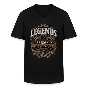 1994 July born Birthday Year of birth - Men's V-Neck T-Shirt - black - Front - AI Model Male 178 dark (178cm)
