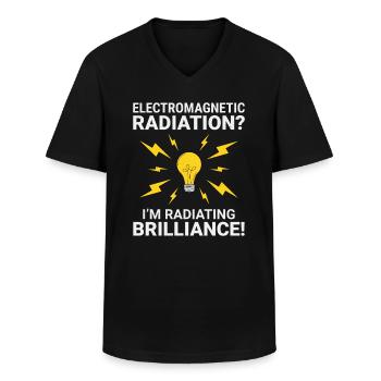 Elektriker Humor Elektrotechniker Ingenieur - Männer-T-Shirt mit V-Ausschnitt - Schwarz - Vorne - AI Model Male 178 dark (178cm)