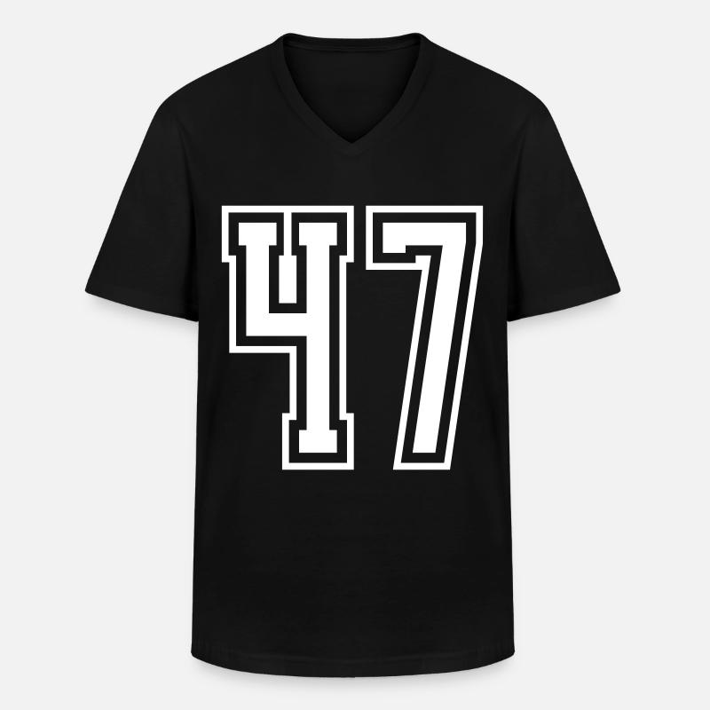 47 Zahl nummer - Männer-T-Shirt mit V-Ausschnitt - Schwarz