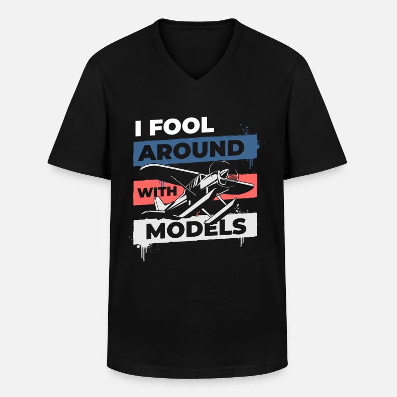 Modellbauer Fliegen Kunstflug - Männer-T-Shirt mit V-Ausschnitt - Schwarz
