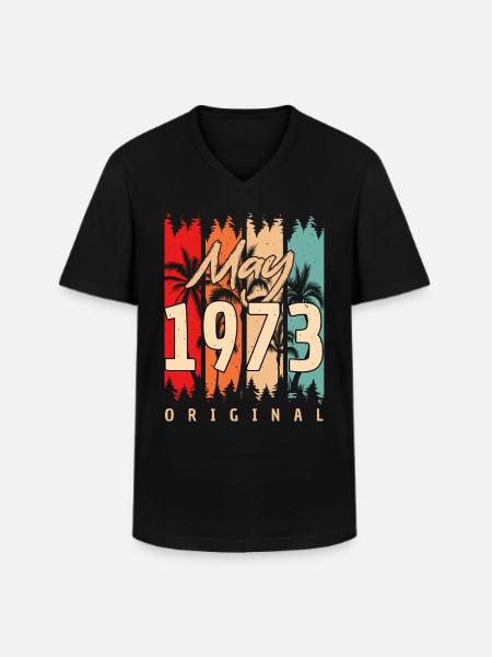 Born 1973 May - Men's V-Neck T-Shirt - black