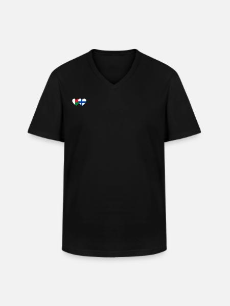 Madagascar Finland Heart Flag - Men's V-Neck T-Shirt - black