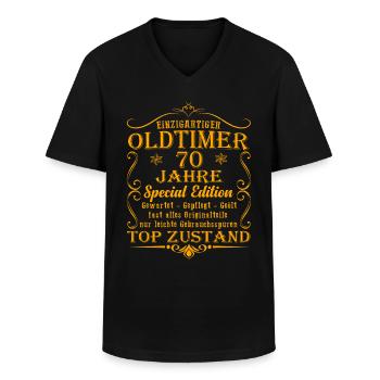 70. Geburtstag Mann 70 Jahre - Männer-T-Shirt mit V-Ausschnitt - Schwarz - Vorne - AI Model Male 178 dark (178cm)