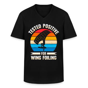 Wingsurfing Foil Wing Wing Boarding Wing Foiling - T-shirt col V Homme - noir - Devant - AI Model Male 178 dark (178cm)