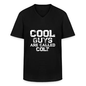 Cool guys are called Colt - Männer-T-Shirt mit V-Ausschnitt - Schwarz - Vorne - AI Model Male 178 dark (178cm)