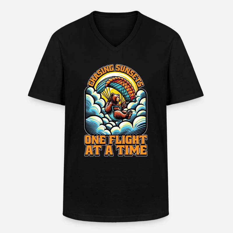 Paragliding Chasing Sunsets Parachuting Paraglider - Männer-T-Shirt mit V-Ausschnitt - Schwarz