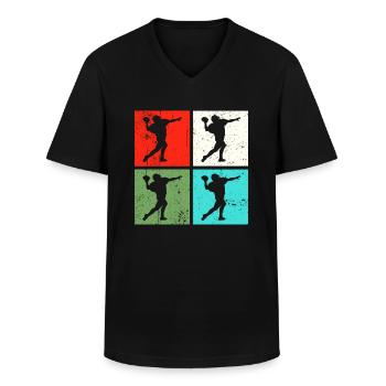 Football Footballer Retro - Männer-T-Shirt mit V-Ausschnitt - Schwarz - Vorne - AI Model Male 178 dark (178cm)