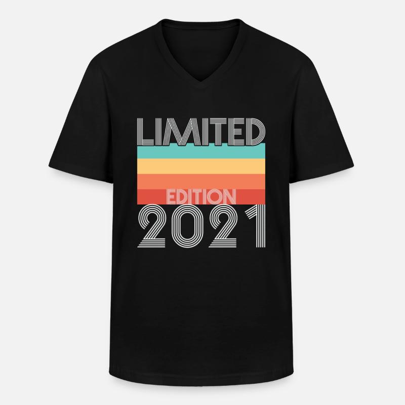 Limited Edition Retro 2021 - Männer-T-Shirt mit V-Ausschnitt - Schwarz