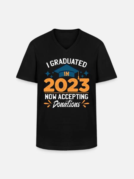 I Graduated In 2023 - Men's V-Neck T-Shirt - black
