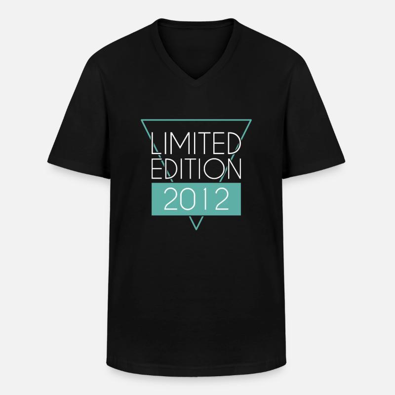 Limited Edition 2012 - Männer-T-Shirt mit V-Ausschnitt - Schwarz