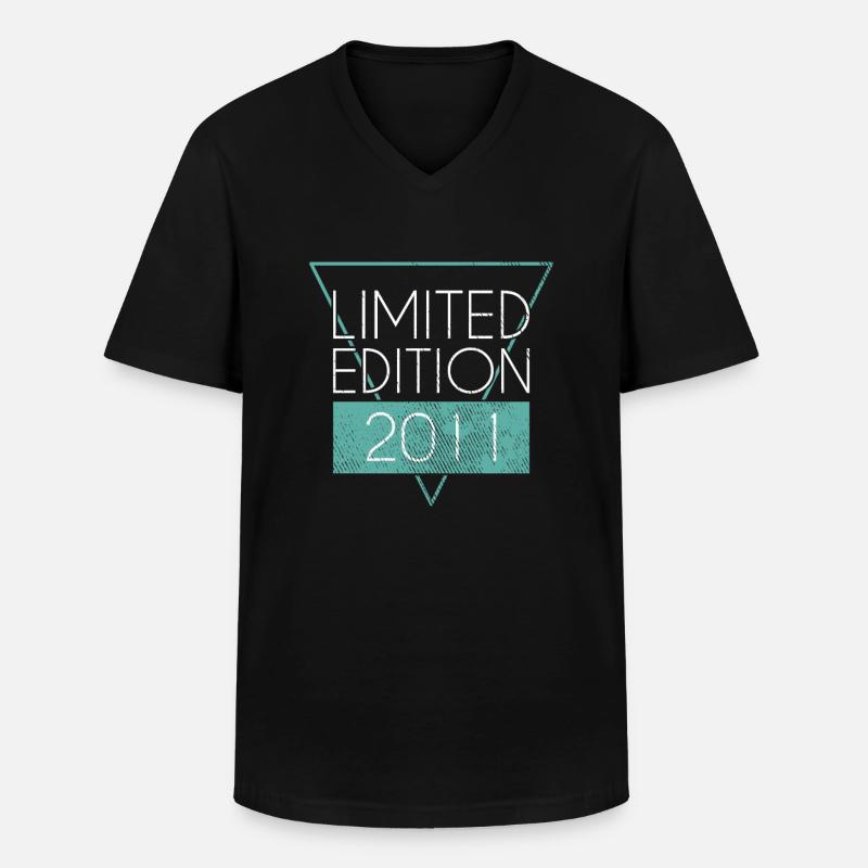 Limited Edition 2011 - Männer-T-Shirt mit V-Ausschnitt - Schwarz