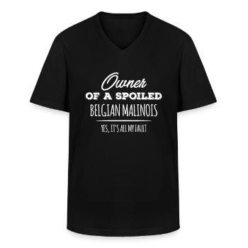 Owner Of A Spoiled Belgian Malinois Dog Yes It's - Klassiek mannen T-shirt met V-hals - zwart - Voor - AI Model Male 178 dark (178cm)