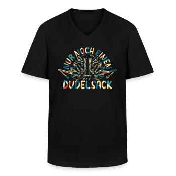 Just One More Bagpipe Bagpiper Bagpipe Instrument - Männer-T-Shirt mit V-Ausschnitt - Schwarz - Vorne - AI Model Male 178 dark (178cm)