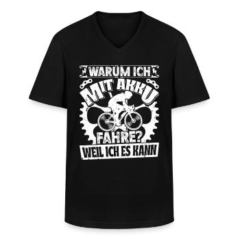E-Bike WARUM ICH MIT AKKU FAHRE? WEIL ICHS KANN - Männer-T-Shirt mit V-Ausschnitt - Schwarz - Vorne - AI Model Male 178 dark (178cm)
