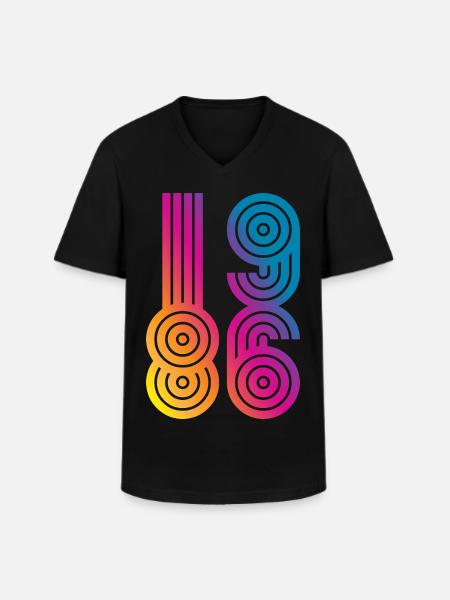 86 Eight Six 1986 - Männer-T-Shirt mit V-Ausschnitt - Schwarz