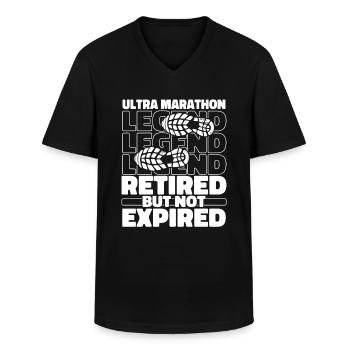Ultramarathon Im Ruhestand - Männer-T-Shirt mit V-Ausschnitt - Schwarz - Vorne - AI Model Male 178 dark (178cm)
