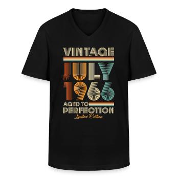 Vintage Aged To Perfection July 1966 - Männer-T-Shirt mit V-Ausschnitt - Schwarz - Vorne - AI Model Male 178 dark (178cm)