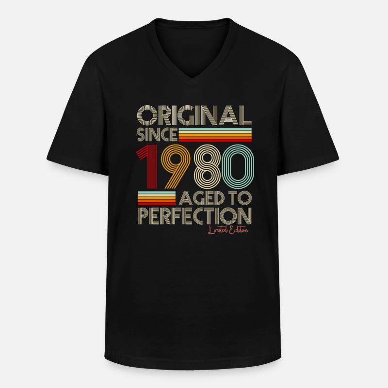 1980 - Männer-T-Shirt mit V-Ausschnitt - Schwarz