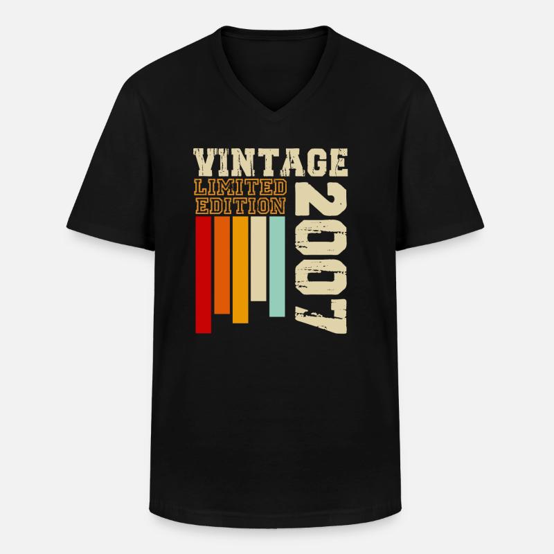 2007 - Männer-T-Shirt mit V-Ausschnitt - Schwarz