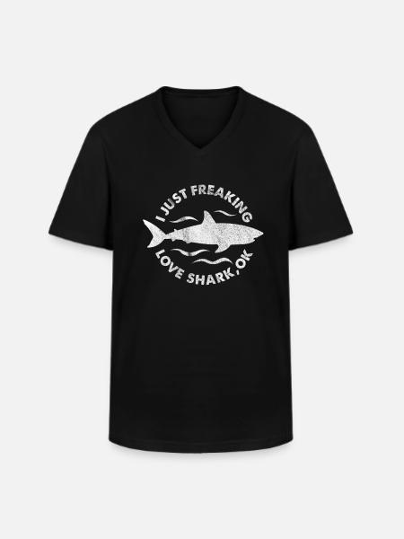 haj - Klassisk herre T-shirt med V-udskæring - sort
