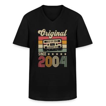 Vintage Geburtstag Original Geschenkidee 2004 - Männer-T-Shirt mit V-Ausschnitt - Schwarz - Vorne - AI Model Male 178 dark (178cm)
