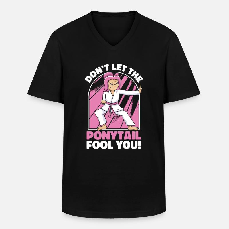 Karate Karatekämpfer Kampfkunst - Männer-T-Shirt mit V-Ausschnitt - Schwarz