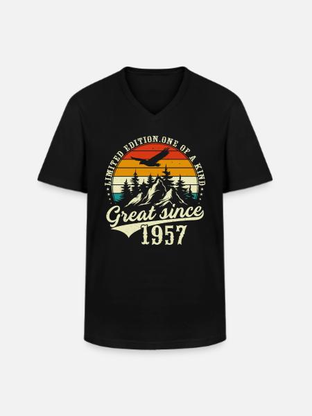Einzigartig seit 1957 - Männer-T-Shirt mit V-Ausschnitt - Schwarz