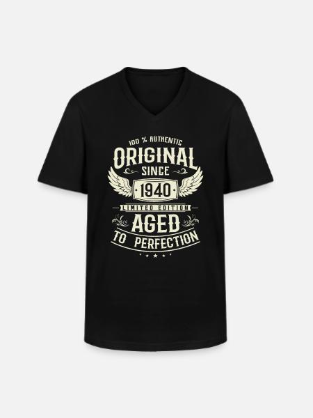 Retro Gift 83 Years - Men's V-Neck T-Shirt - black