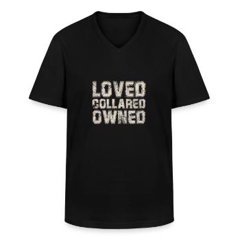Sadomaso - Männer-T-Shirt mit V-Ausschnitt - Schwarz - Vorne - AI Model Male 178 dark (178cm)