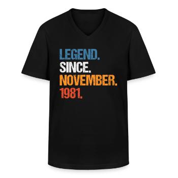 Legend Since November 1981 Geburtstag - Männer-T-Shirt mit V-Ausschnitt - Schwarz - Vorne - AI Model Male 178 dark (178cm)