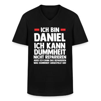 Daniel - Männer-T-Shirt mit V-Ausschnitt - Schwarz - Vorne - AI Model Male 178 dark (178cm)
