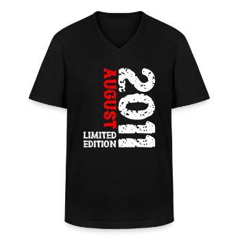2011 August Limited Edition 12. Geburtstag Outfit - Männer-T-Shirt mit V-Ausschnitt - Schwarz - Vorne - AI Model Male 178 dark (178cm)