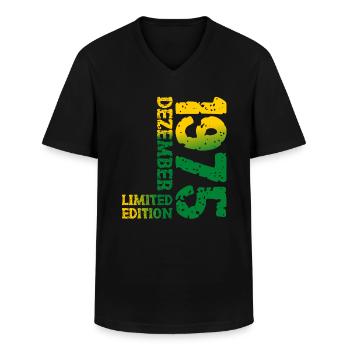 1975 Dezember Limited Edition 48. Geburtstag Deko - Männer-T-Shirt mit V-Ausschnitt - Schwarz - Vorne - AI Model Male 178 dark (178cm)