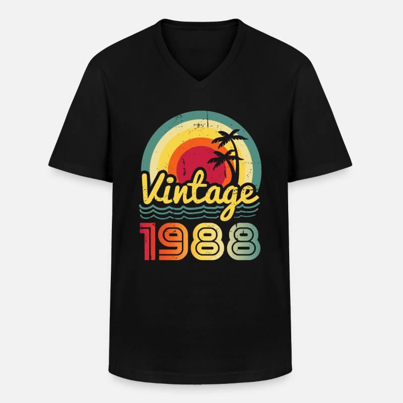 1988 - Männer-T-Shirt mit V-Ausschnitt - Schwarz
