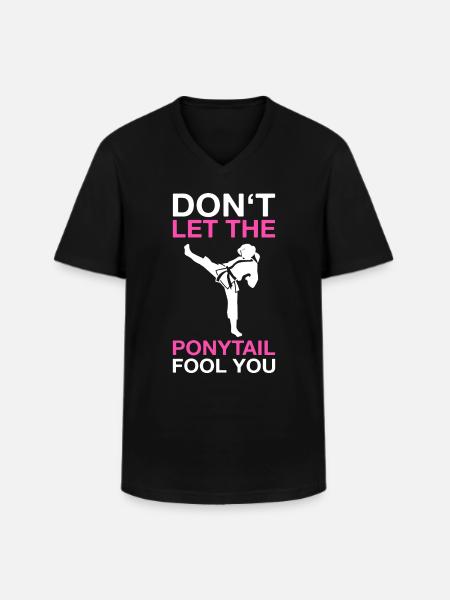 Karate Karate Fighter Martial Arts - Men's V-Neck T-Shirt - black