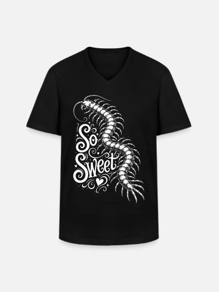 Scolopender motif - Men's V-Neck T-Shirt - black