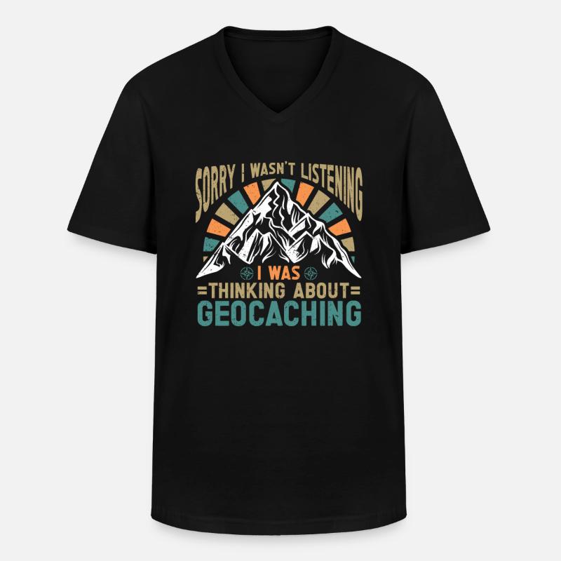 Geocaching Geschenk Geocacher Geocache - Männer-T-Shirt mit V-Ausschnitt - Schwarz